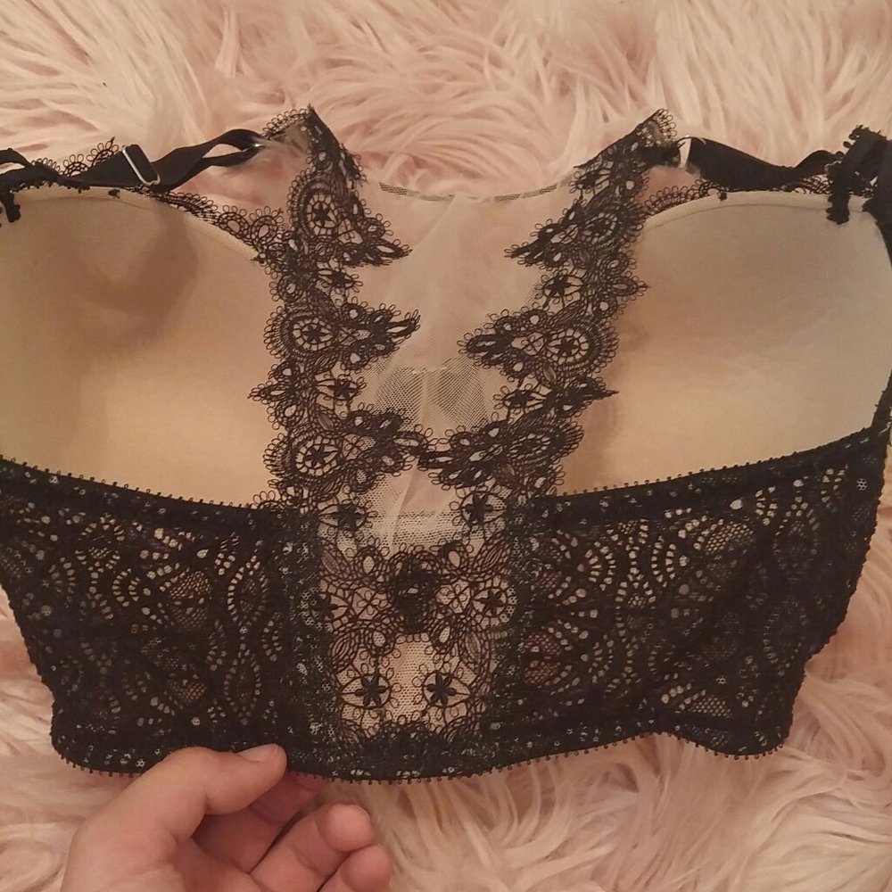 Bra - Picture 2 of 4